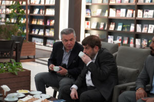 حمید استیلی در کافه کتاب مجتمع شهدای سلامت