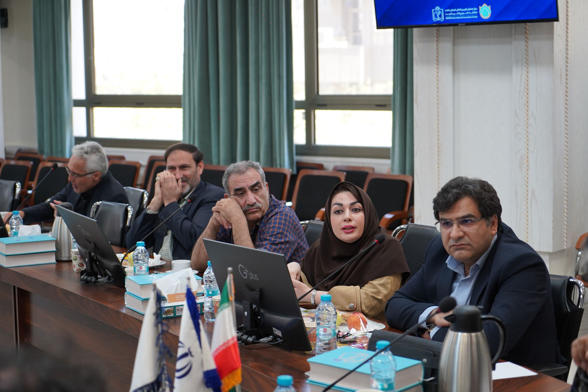 جلسه هم اندیشی با انجمن داروسازان