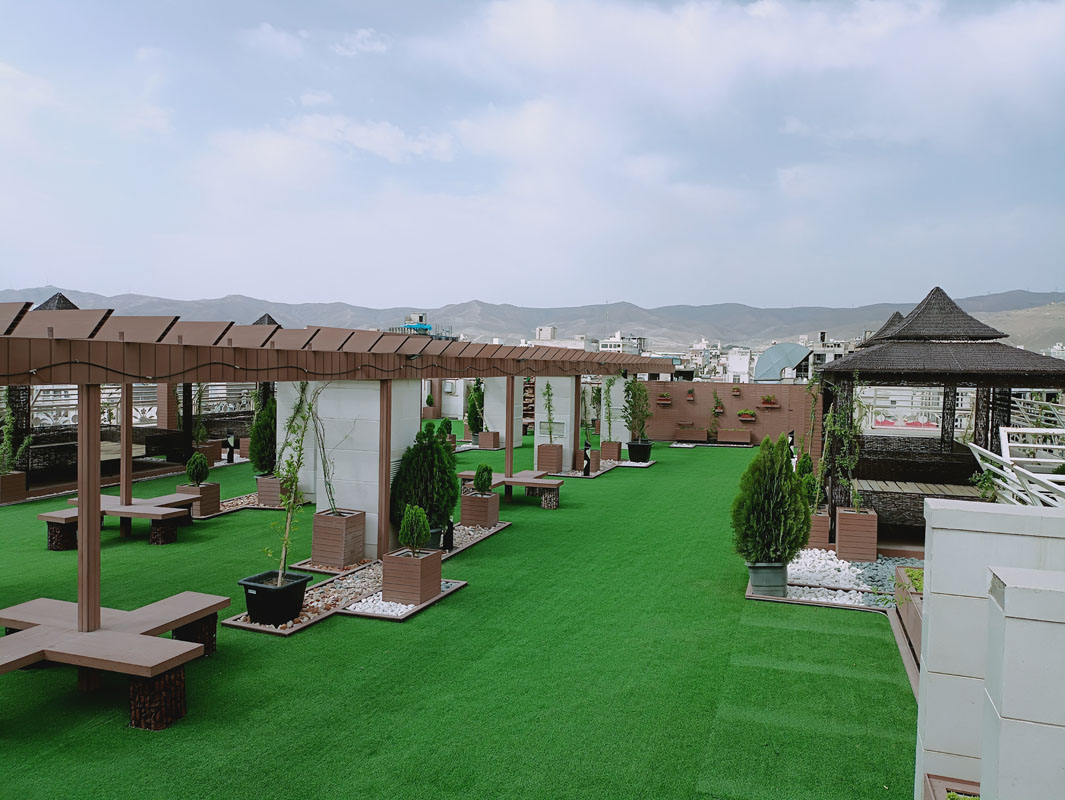 روف گاردن مجتمع شهدای سلامت