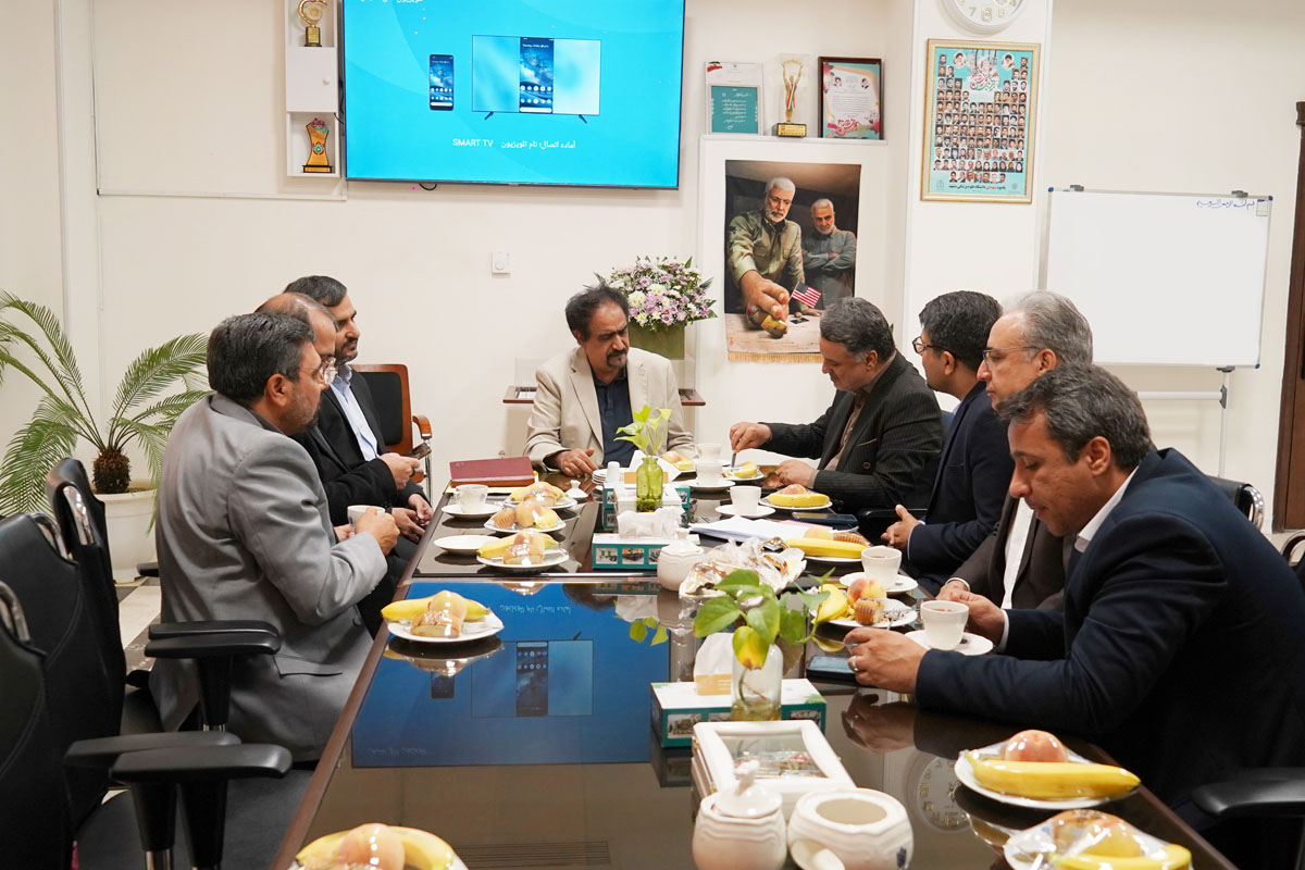 نشست مشترک دکتر حبیبی و دکتر شبستری